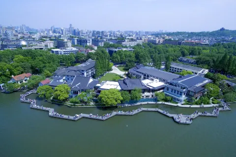 Grand Hotel