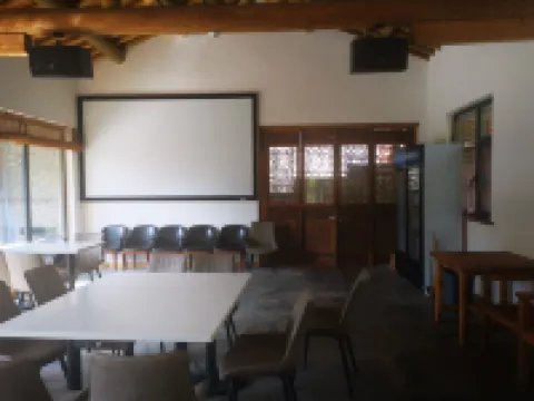 Wangnan Shanju Hotel