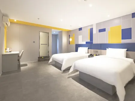 7Days Inn Hotel (Shenzhen Xuefu Road Daxin Subway Station) Отели рядом с достопримечательностью «Yeshi Ancestor Temple»