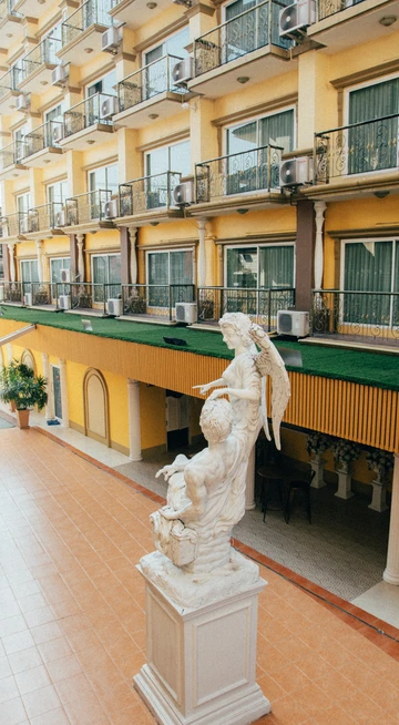 รูปภาพของวิคตอเรีย นิมมาน โฮเทล