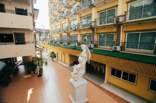 วิคตอเรีย นิมมาน โฮเทล โรงแรมใกล้ABK Art and Studio 1991 School