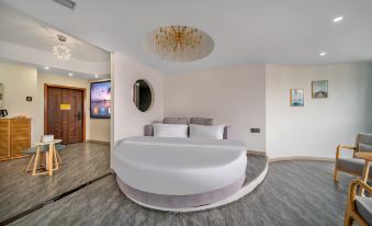 Qici Hotel