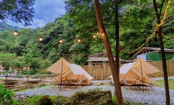 Xixia Laifeng B&B. Camping