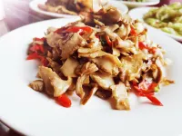 Shennonggu Qingyuan No.11 Homestay Hotels in Yanling