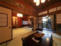 Wabisabi Isurugi Kashiwaya Hotels in Oyabe