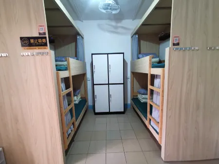 Jinghong Taidou Youth Hostel