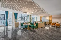 M Hotel - breakfast