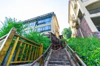 Yichun Huge Hot Spring Holiday Villa Hotels near Symphony No. 6 of the Hot Spring Town