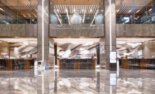 Kunming Zhongwei Tianheng Grand Hotel (Kunming Old Street Nanping Pedestrian Street)