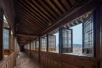 Floral Hotel·Pan'an Jiujian Tian Hotel (Zhezhong Grand Canyon Underwater Hole Scenic Area Store)