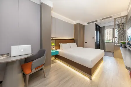 Shenzhen Lilac Hotel