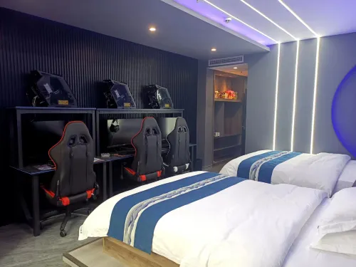 Zhenxiong Chuangjie 815 Hotel