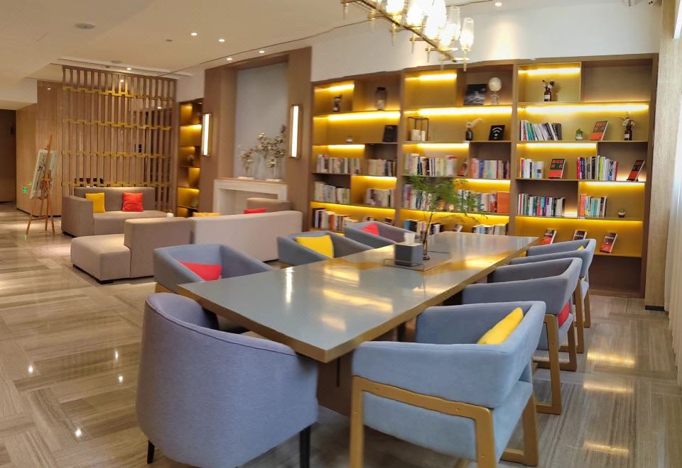 3. 아투어 호텔 사..