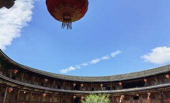 Longchang Tulou Guesthouse