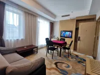 Chengde Huaguan Holiday Hotel (Puning Temple Branch)