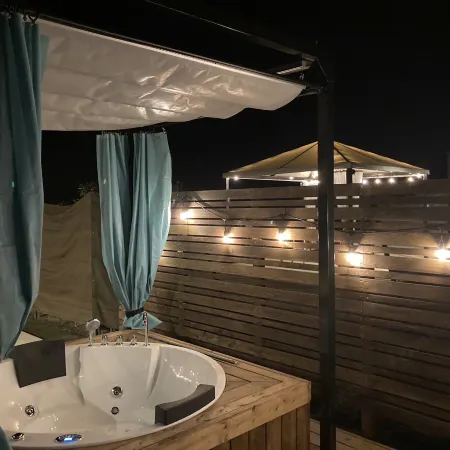 chillout glamping zao