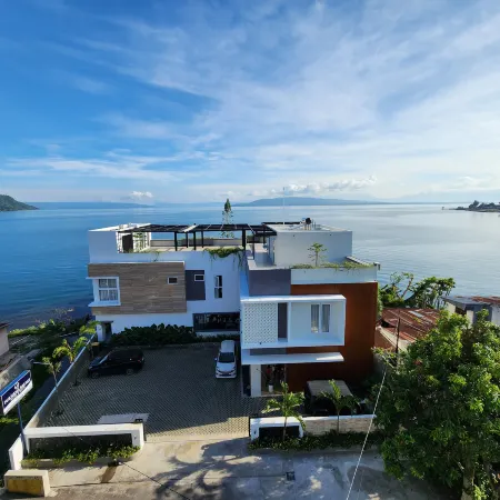Purnama Balige Hotel & Restaurant