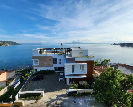Purnama Balige Hotel & Restaurant Hotels in Balige