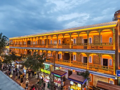 Xinjiang Come Meet You B&B (Kashgar Ancient City Scenic Area)