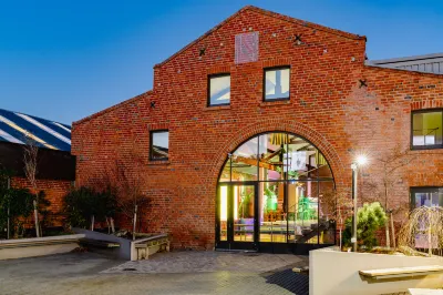 Errick's Boutique Accommodation Hotel dekat University of Otago