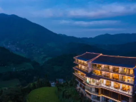 논의 파노라마 전망을 즐기세요 (룽성 룽지 계단식논 지점) 룽성 호텔