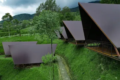 Kema Merbabu Hotel dekat Gardu Pandang Timboa
