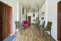 Hotel O Karisma Residence