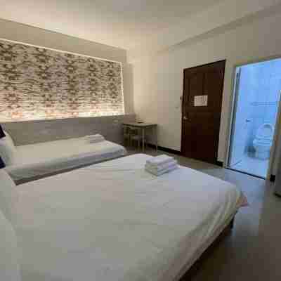 Yilan Rooms