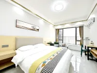 GEEK HOTEL
