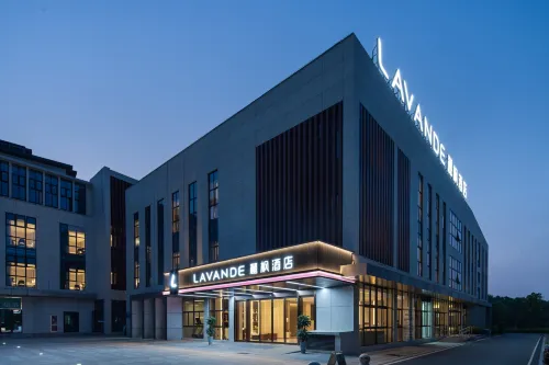 Lavande Hotel (Tongling Yi'an) - parkir