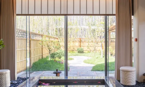 Floral Lux Hotel · Jian Shan Jie Lu Tang Feng Homestay