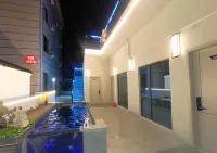 Beihai Silver Beach Qianhouyuan Homestay