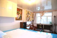 Typhoon Shelter Homestay (Yabulixi Station Branch)
