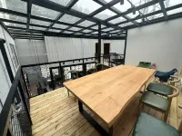 Unrestrained Youth Hostel Hotels in Kangding