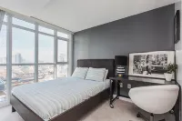Breathtaking Toronto Waterfront 1+1 2BR | CN Tower, Lake & City Sunset Perfection