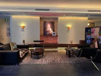 U She Hotel (Jiuzhaigou Tourist Center)