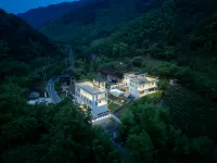 Sun & Moon Mountain B&B (Anhui South Sichuan Tibetan Line Store) Hotel a Ningguo