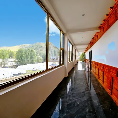 Muguang Xiaozhu Homestay (Xinduqiao Town)