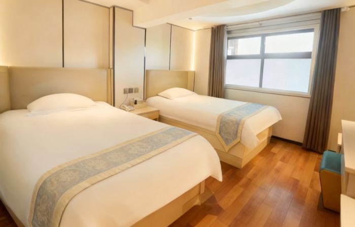 Mingguang Little Shell Hotel (Mingzhu Road Zhengyuan Plaza)