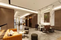 Home Inn Plus (Yangzhong Pedestrian Street Branch)
