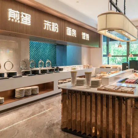 HuaYue Hotel