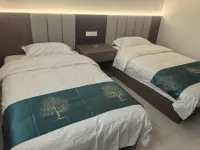 Zhangye Ronghong Hotel (Bell Tower Area Zhangye Station) - 2-Star
