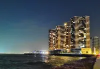 HSwing · Seaview Giant Screen 211 Designer Boutique Stay - 비치