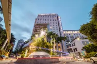 Seaview Gleetour Hotel Shenzhen（Eastwing Building） Hotel in zona Kaixin Tuoluo