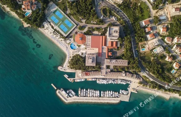 斯普利特拉夫艾美酒店