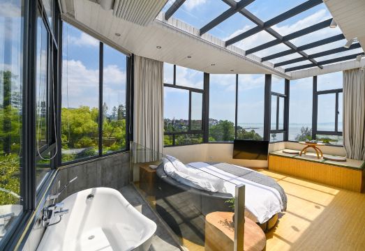 리웨 호텔 객실 전망