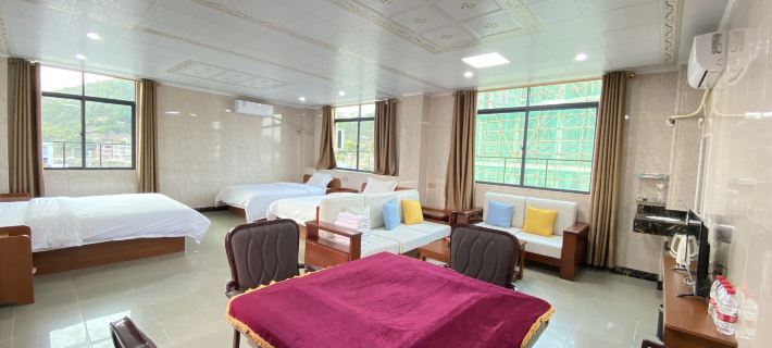 Zijin Jiuhe Hot Spring Bed and Breakfast Hotels in Zijin