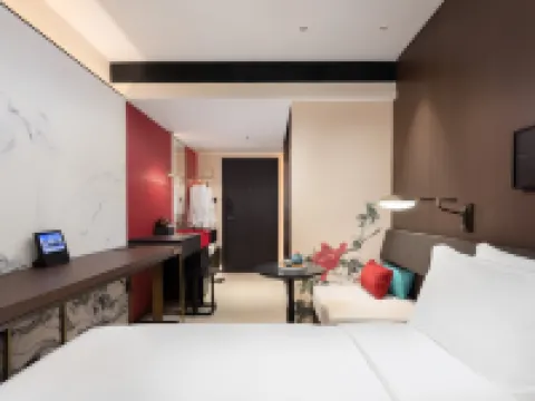 The Yun Collection Guangzhou Yong Qing Fang Hotels near Guangdong Institute of Industry and Trade Liwan Campus