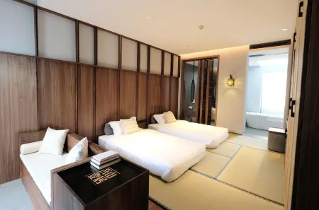 WU YI SHAN JU HOMESTAY Отели рядом с достопримечательностью «Erlingshan Hot Spring»