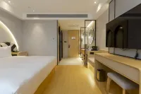 Mercure Hotel Urumqi Railway Bureau Hotels in International Convention and Exhibition Center/Hongguang Mountain